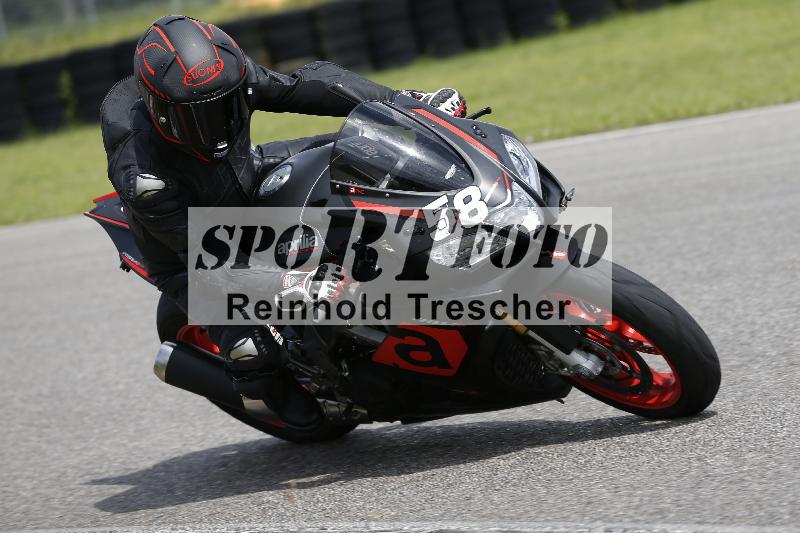 /Archiv-2024/29 12.06.2024 MOTO.CH Track Day ADR/Gruppe blau/58